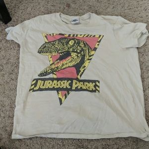 Jurassic Park t shirt with a velociraptor